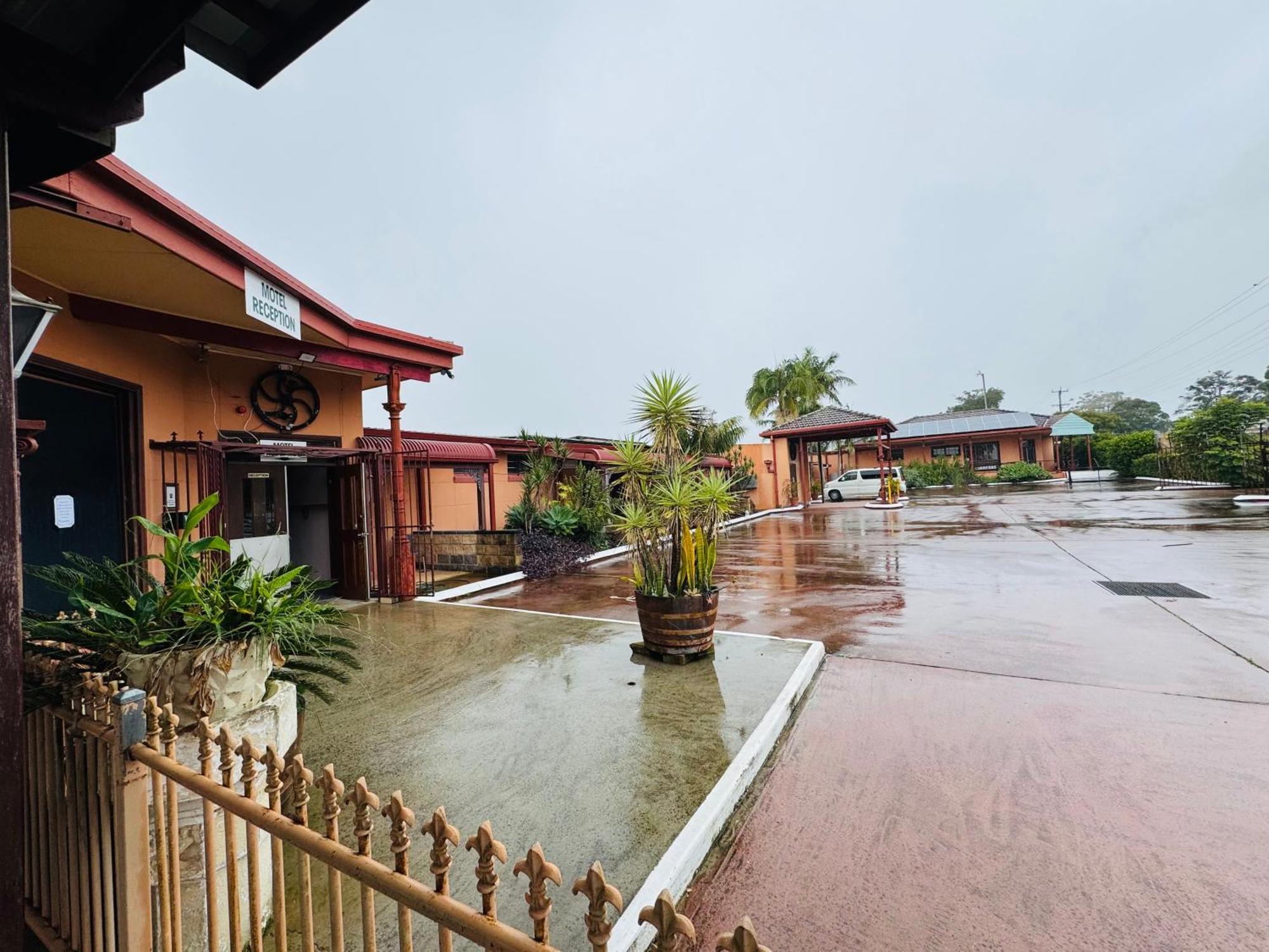 A Railway Lodge ทารี ภายนอก รูปภาพ